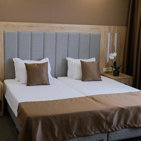 Sps Hotel Plovdiv Luaran gambar