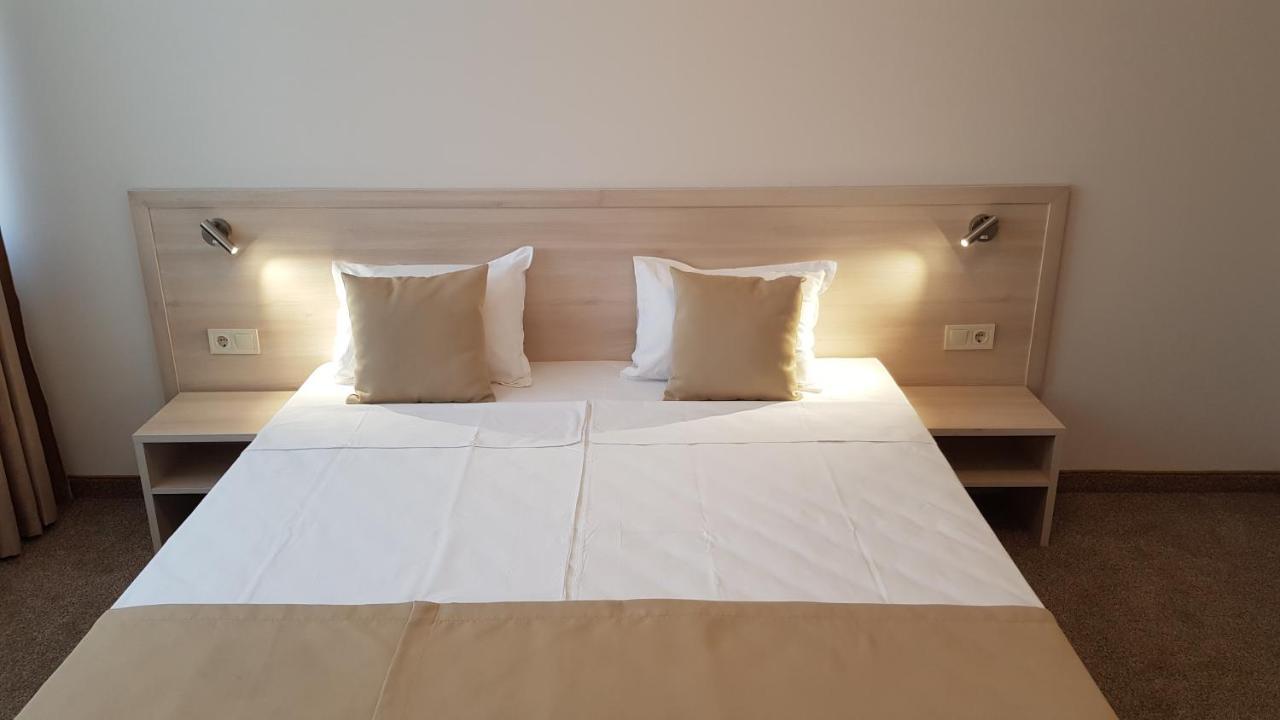Sps Hotel Plovdiv Luaran gambar