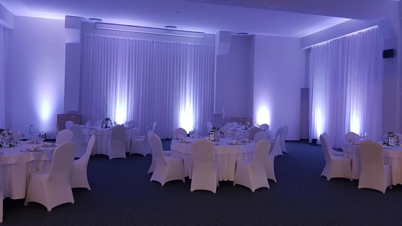 Sps Hotel Plovdiv Luaran gambar