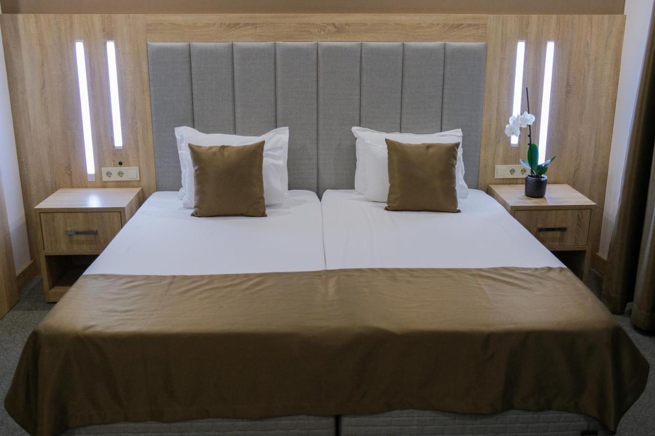 Sps Hotel Plovdiv Luaran gambar
