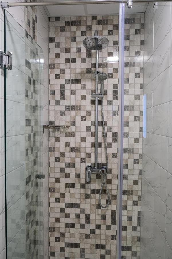 Sps Hotel Plovdiv Luaran gambar