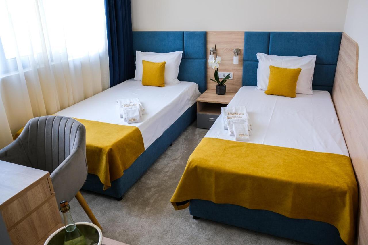 Sps Hotel Plovdiv Luaran gambar