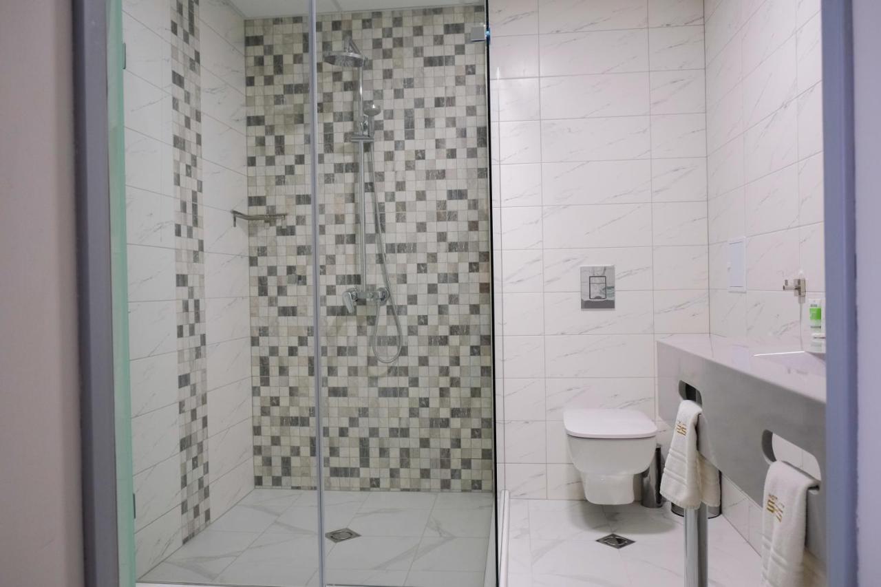Sps Hotel Plovdiv Luaran gambar