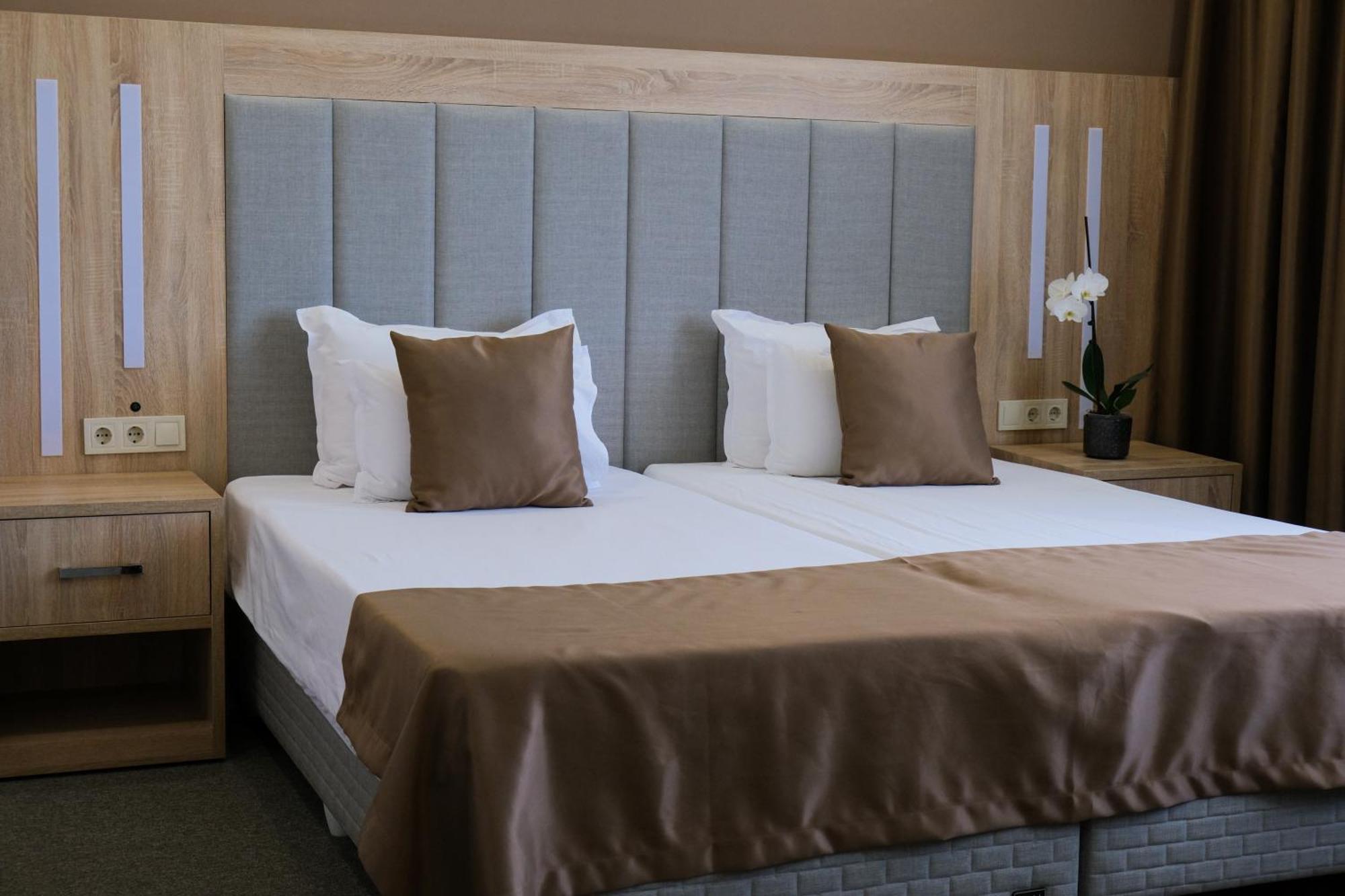 Sps Hotel Plovdiv Luaran gambar