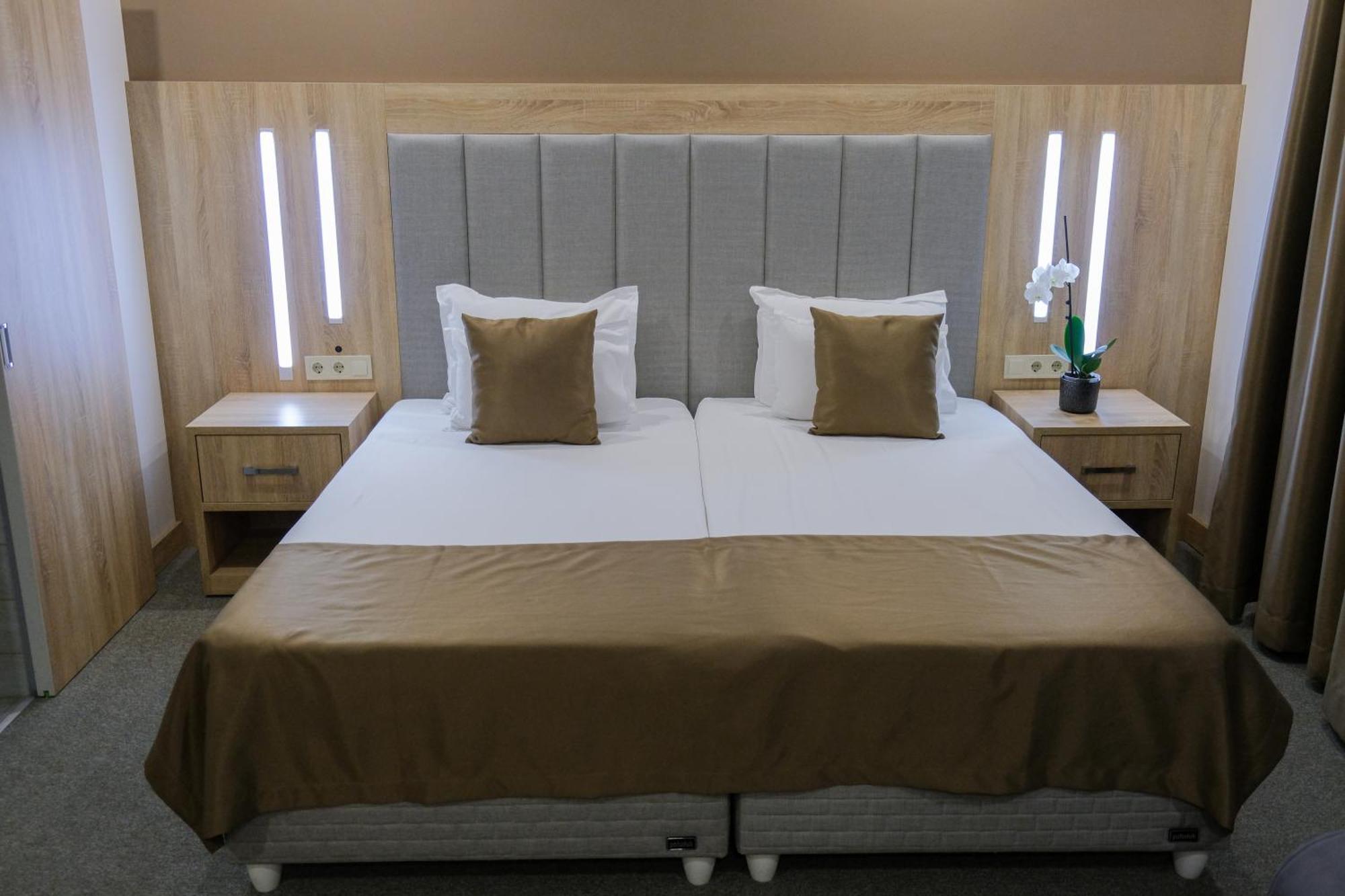 Sps Hotel Plovdiv Luaran gambar