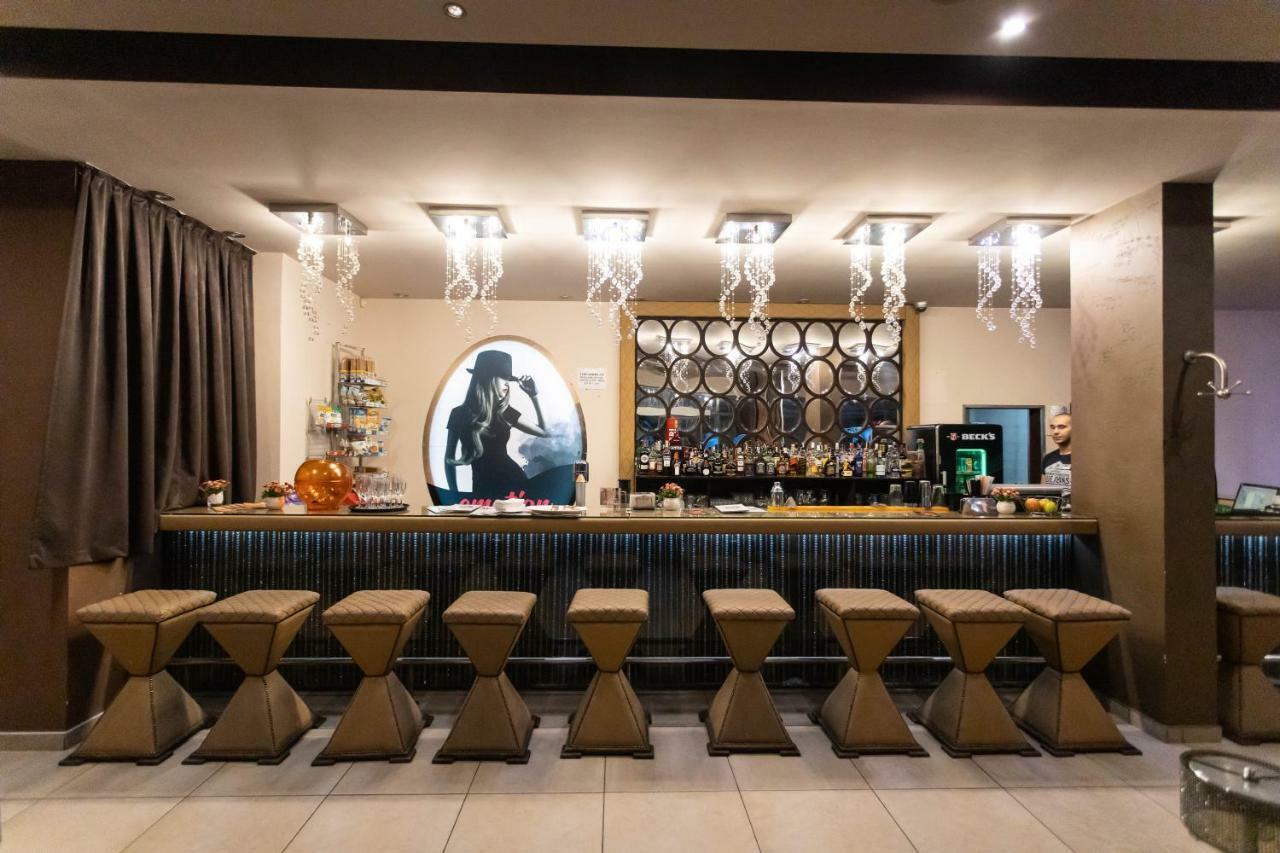 Sps Hotel Plovdiv Luaran gambar